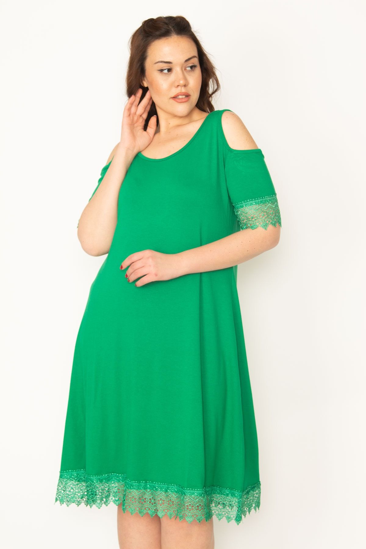 Şans Kadın Büyük Beden Yeşil Omuz Dekolteli Dantelli Elbise 65n32519