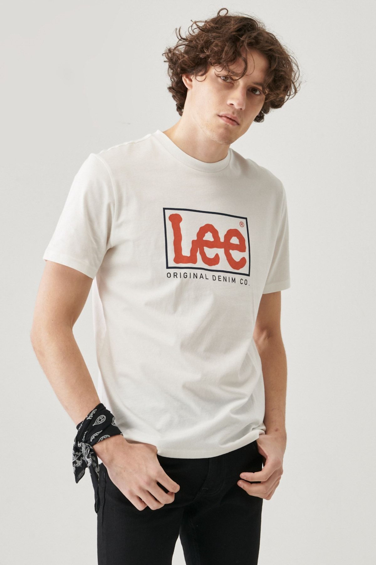 Lee Regular Fit Rahat Kesim %100 Pamuk Wobbly Logo Crew Neck Tişört