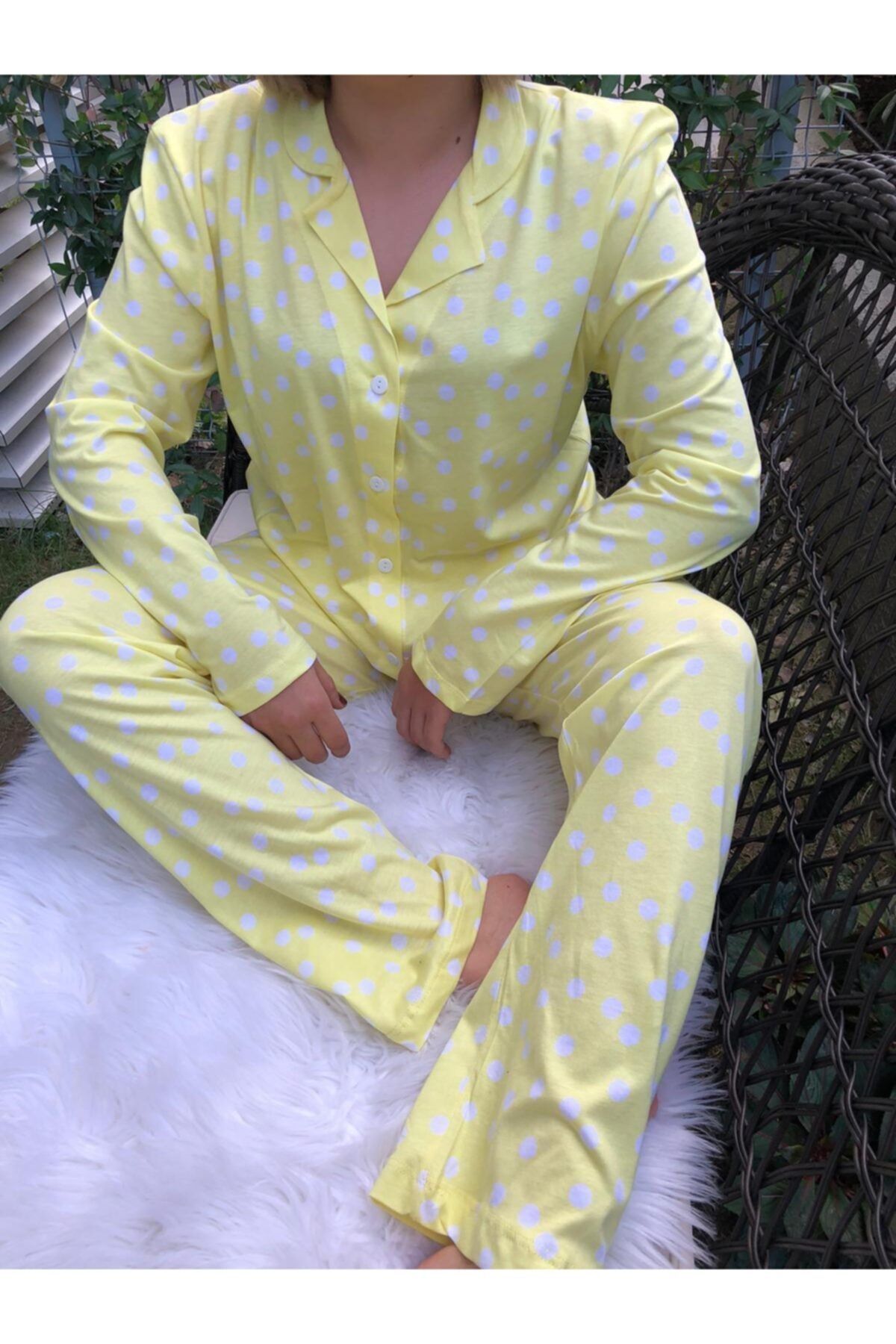 LÜX İÇ GİYİM Pijama Takımı Sarı Ana Renk Beyaz Puantiyeli Gecelik Takımı Sarı