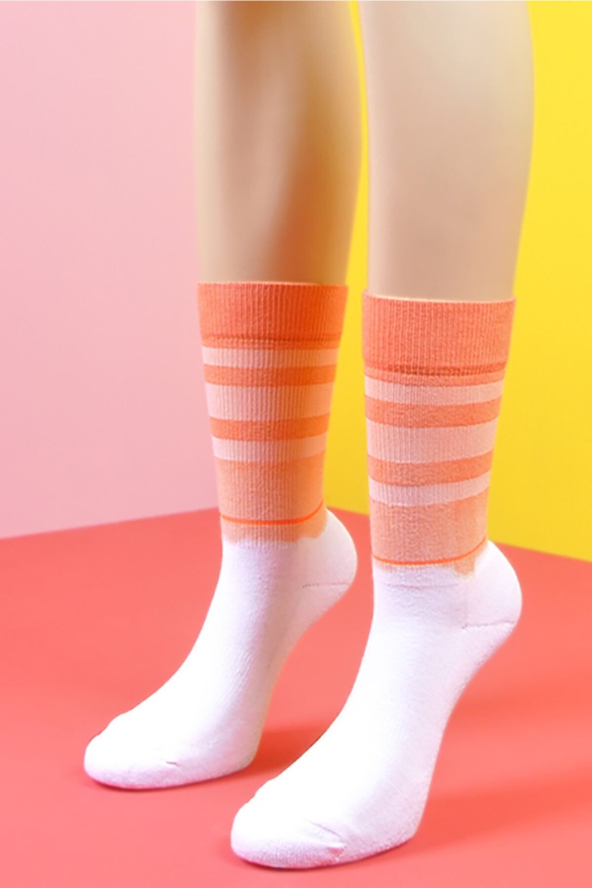 Socks Academy Beyaz Çizgili Havlu Tabanlı Turuncu Ebruli Çorap