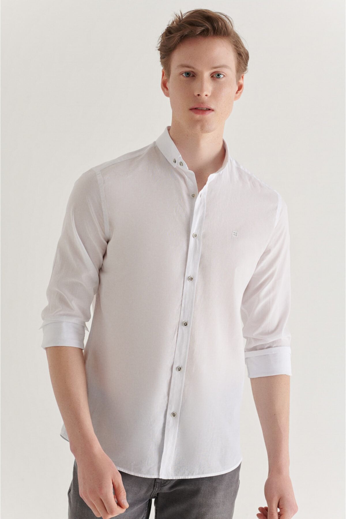 Avva Erkek Beyaz Düz Düğmeli Yaka Slim Fit Uzun Kol Vual Gömlek A11b2206