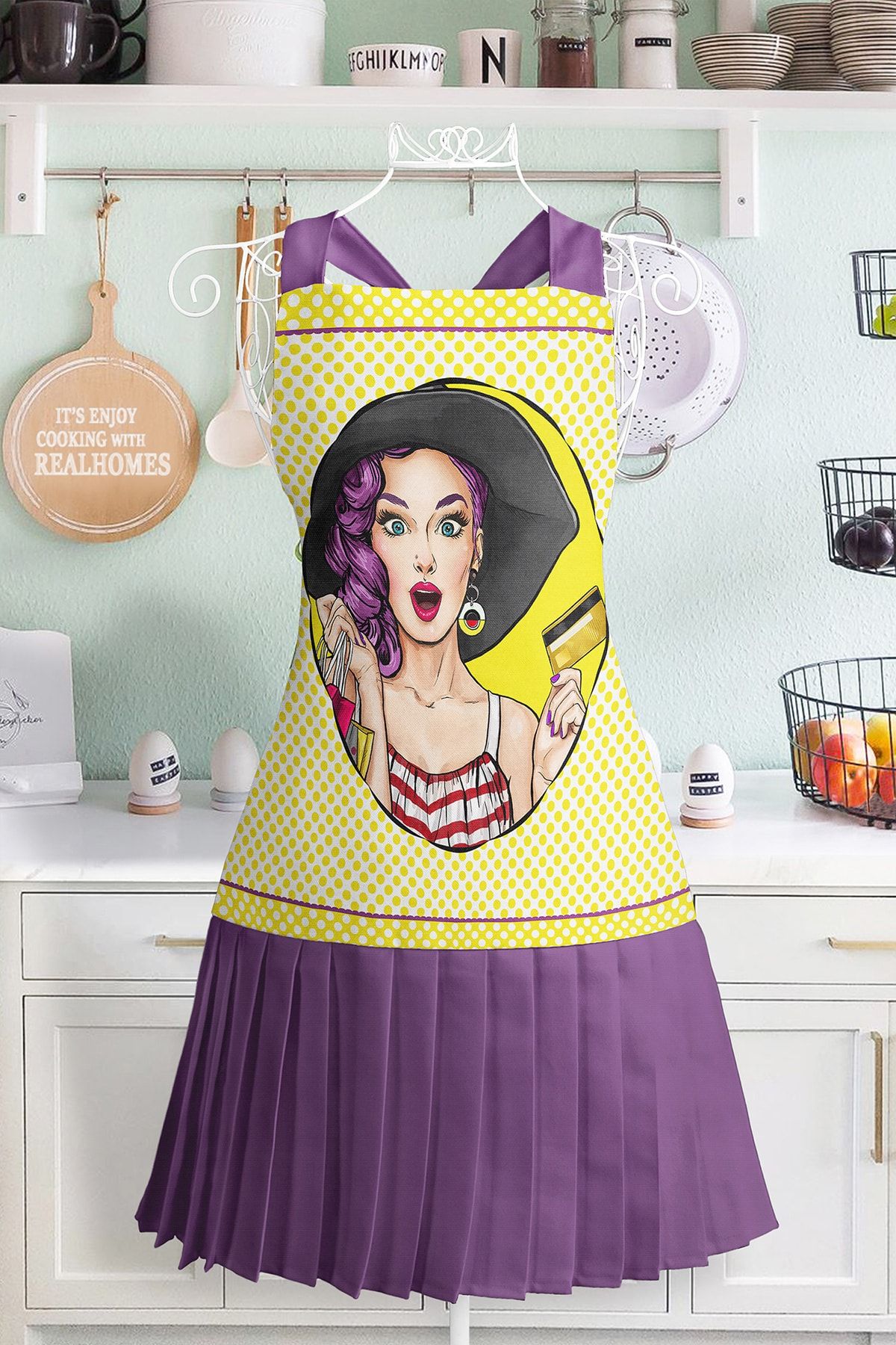 Realhomes Popart Desen Mutfak Önlüğü - Master Şef Kredi Kartlı Kız Motif Askılı Bulaşık Aşçı Leke Tutmaz Önlük