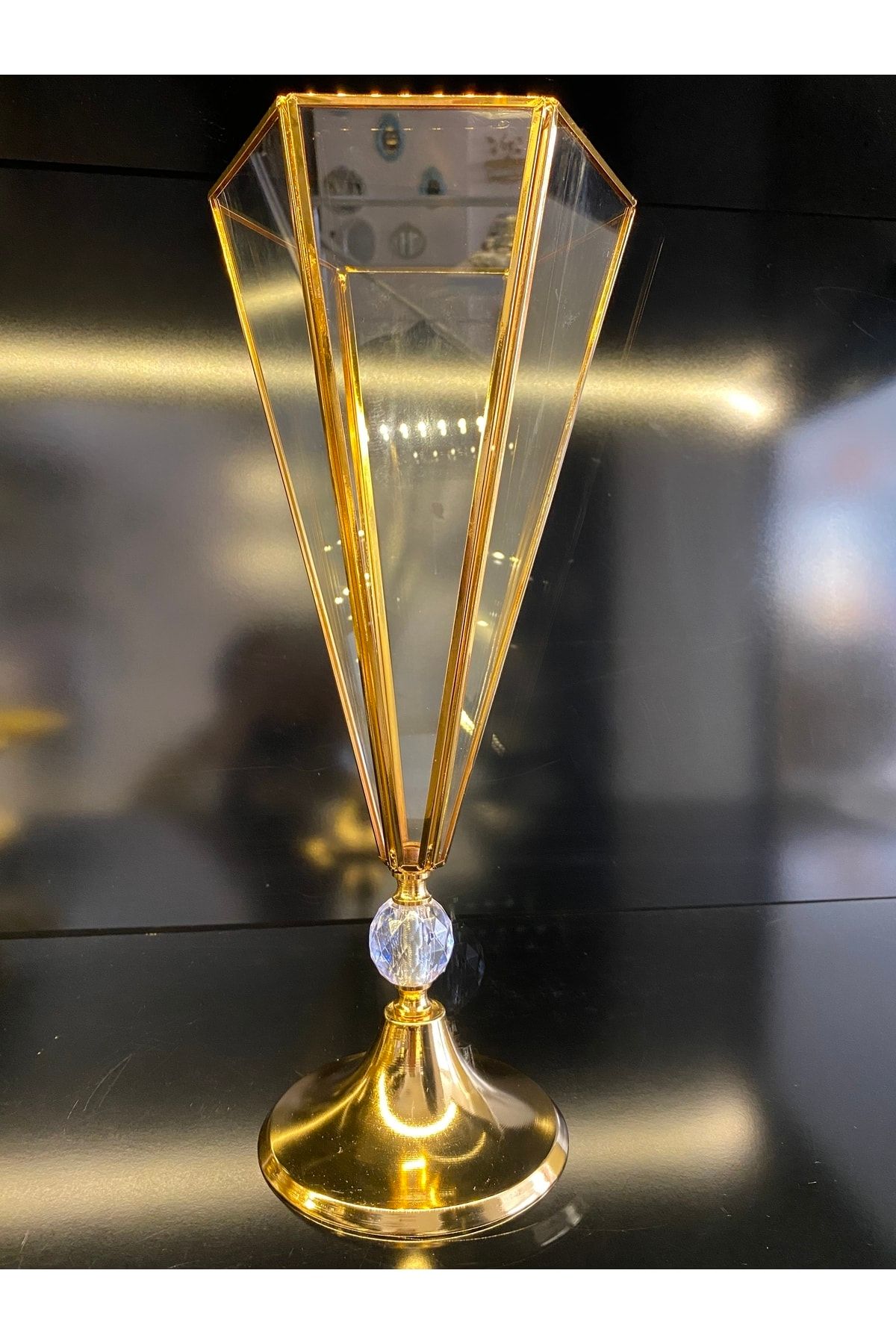Hera Lüx Gold Metal Prizma Ayaklı Vazo 42 Cm