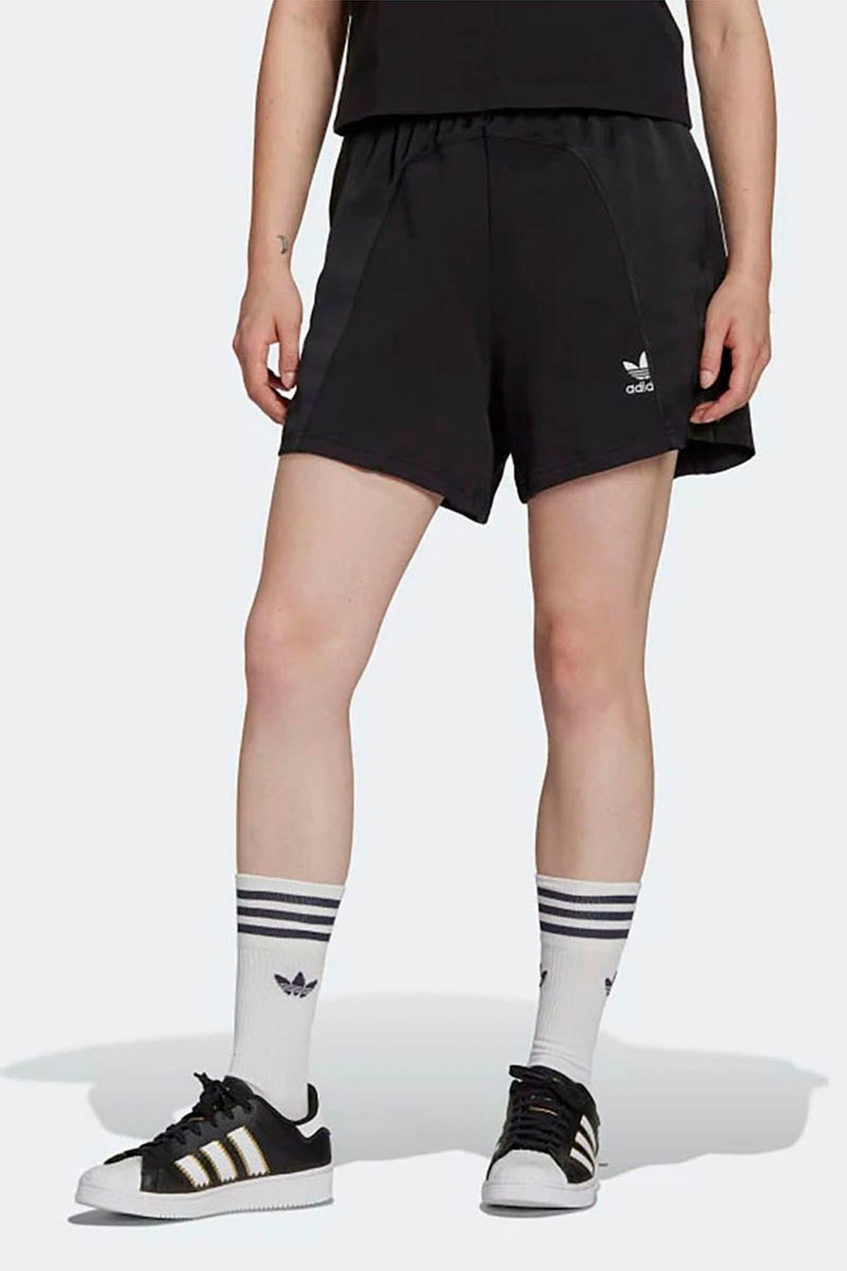 adidas Kadın Günlük Şort Shorts Hc7036