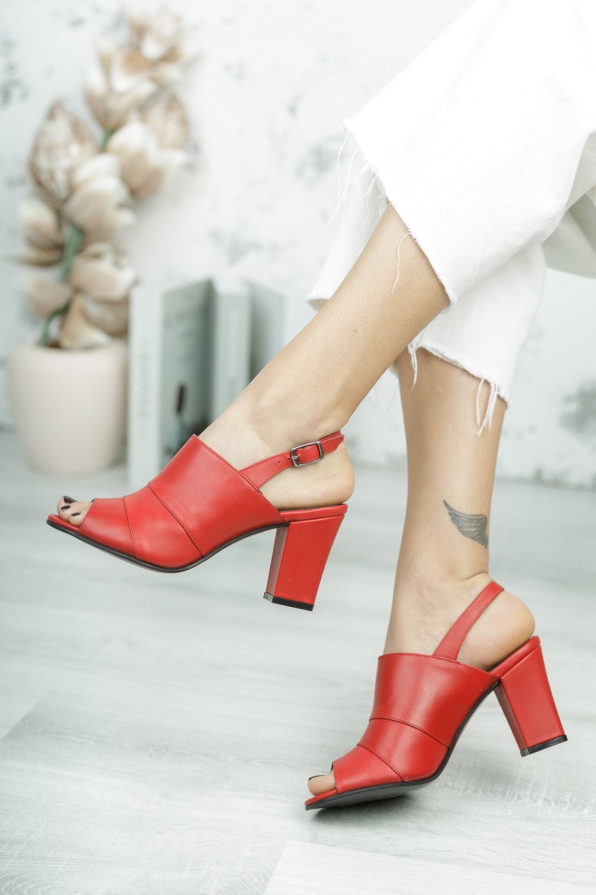 İZBELLA Kadın Kırmızı Iç Dış Deri Klasik Topuklu Ayakkabı