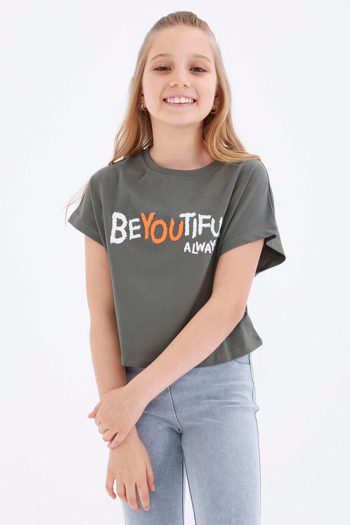 TOMMY LIFE Çağla Oversize Yazı Baskılı O Yaka Kız Çocuk Crop T-shirt - 75035