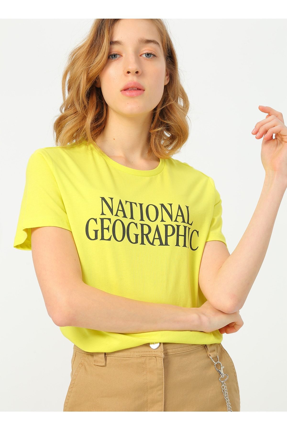 National Geographic Bisiklet Yaka Baskılı Sarı Kadın T-shirt