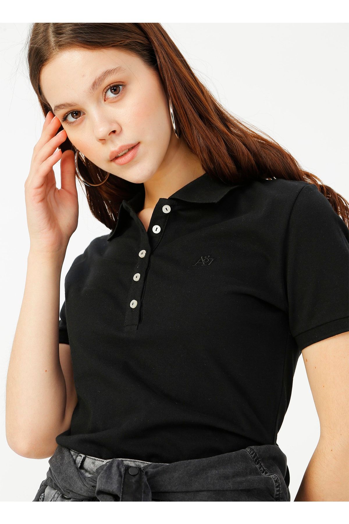 Aeropostale Kadın Siyah Düğme Detaylı Polo Yaka T-shirt