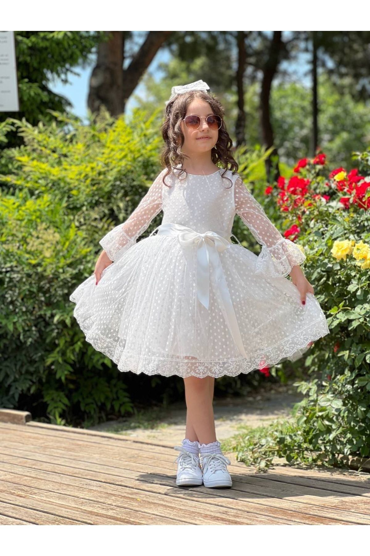 Pumpido Kız Çocuk Beyaz Puantiyeli Dantel Elbise