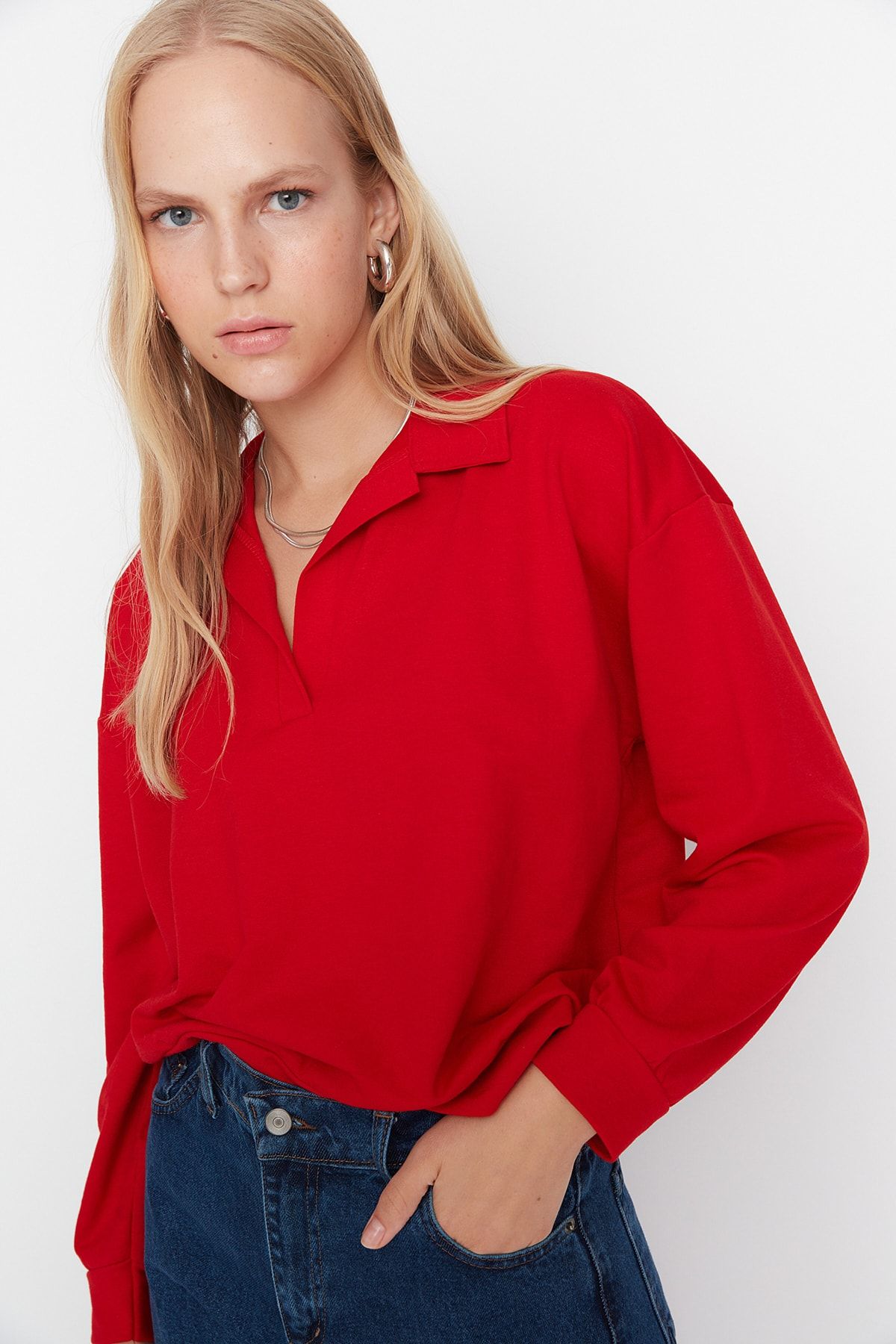 Trendyolmilla Kırmızı Regular/Normal Kalıp Basic Polo Yaka Regular İnce Örme Sweatshirt TWOAW23SW00003