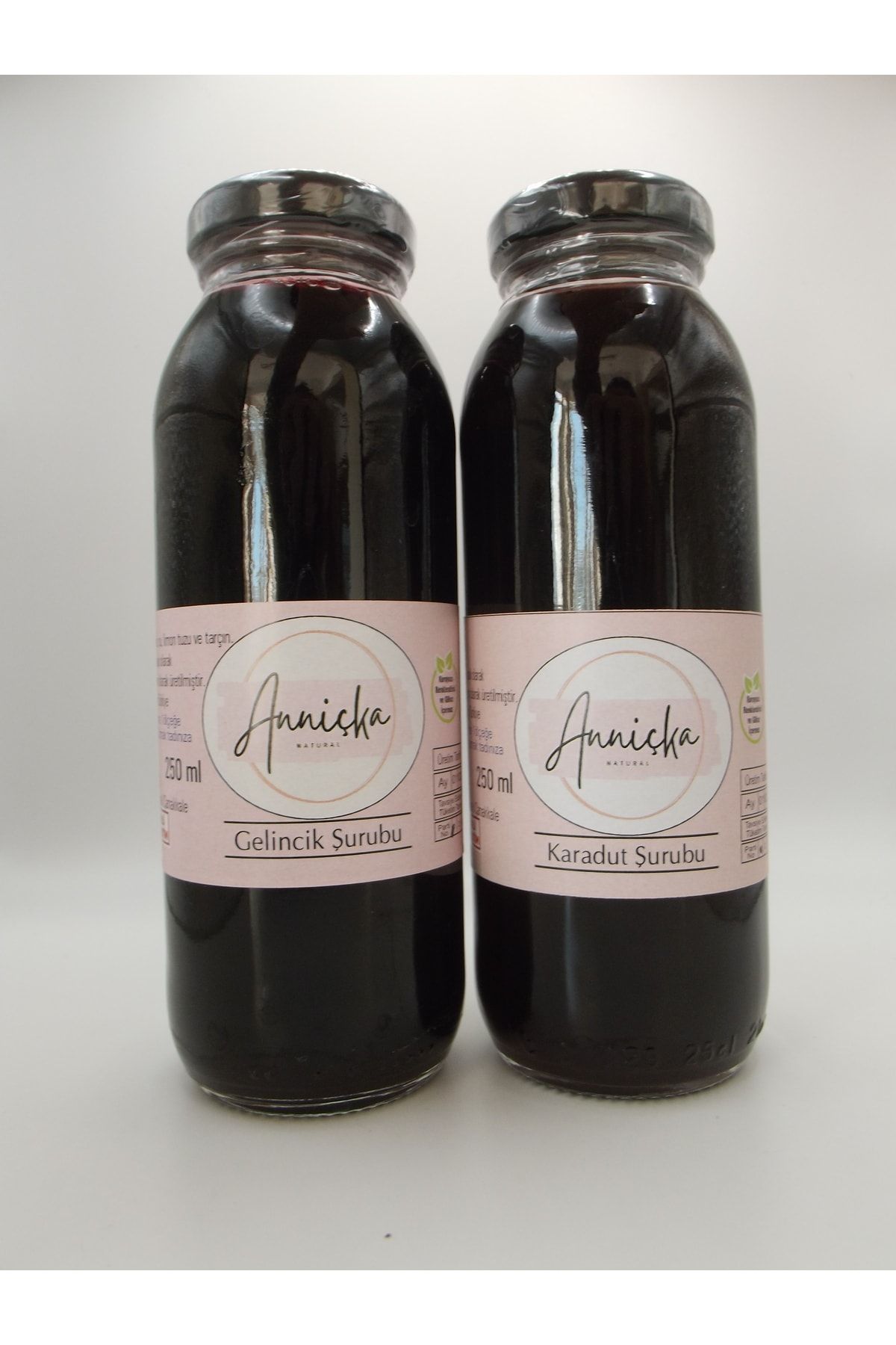 Anniçka Natural Katkısız Ve Renklendiricisiz Konsantre Karadut Ve Gelincik Şurubu 2x250ml