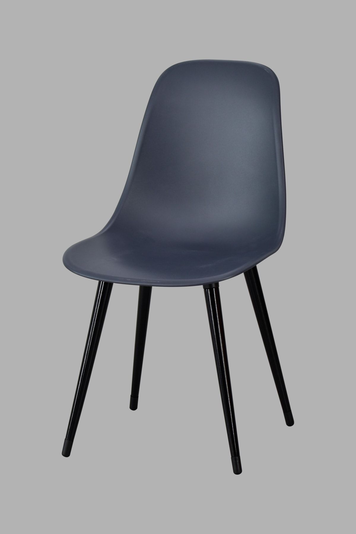VİLİNZE Eames Siyah Ahşap Ayak Plastik Füme Sandalye