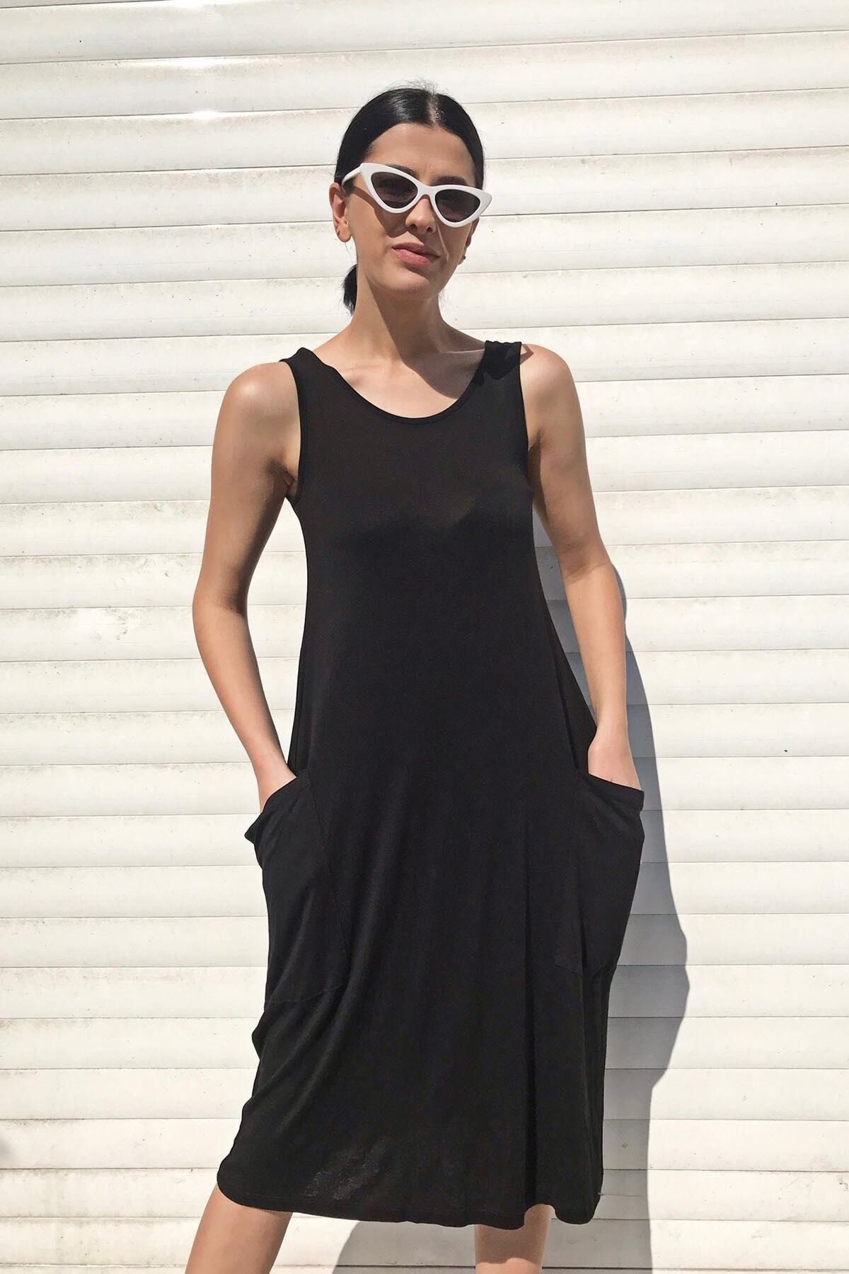TrendNera Kadın Siyah Salaş Elbise