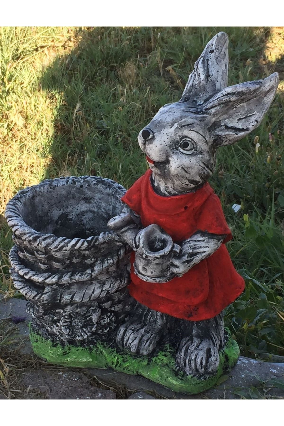 LS BOTANİK Bayan Tavşan Kırmızı Bahçe Heykeli Biblosu