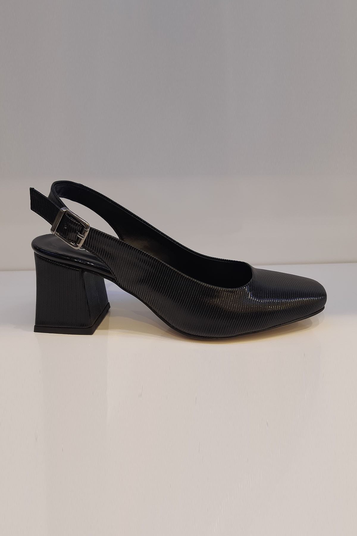 BALERİNO AYAKKABI Siyah Klasik Topuklu Ayakkabı
