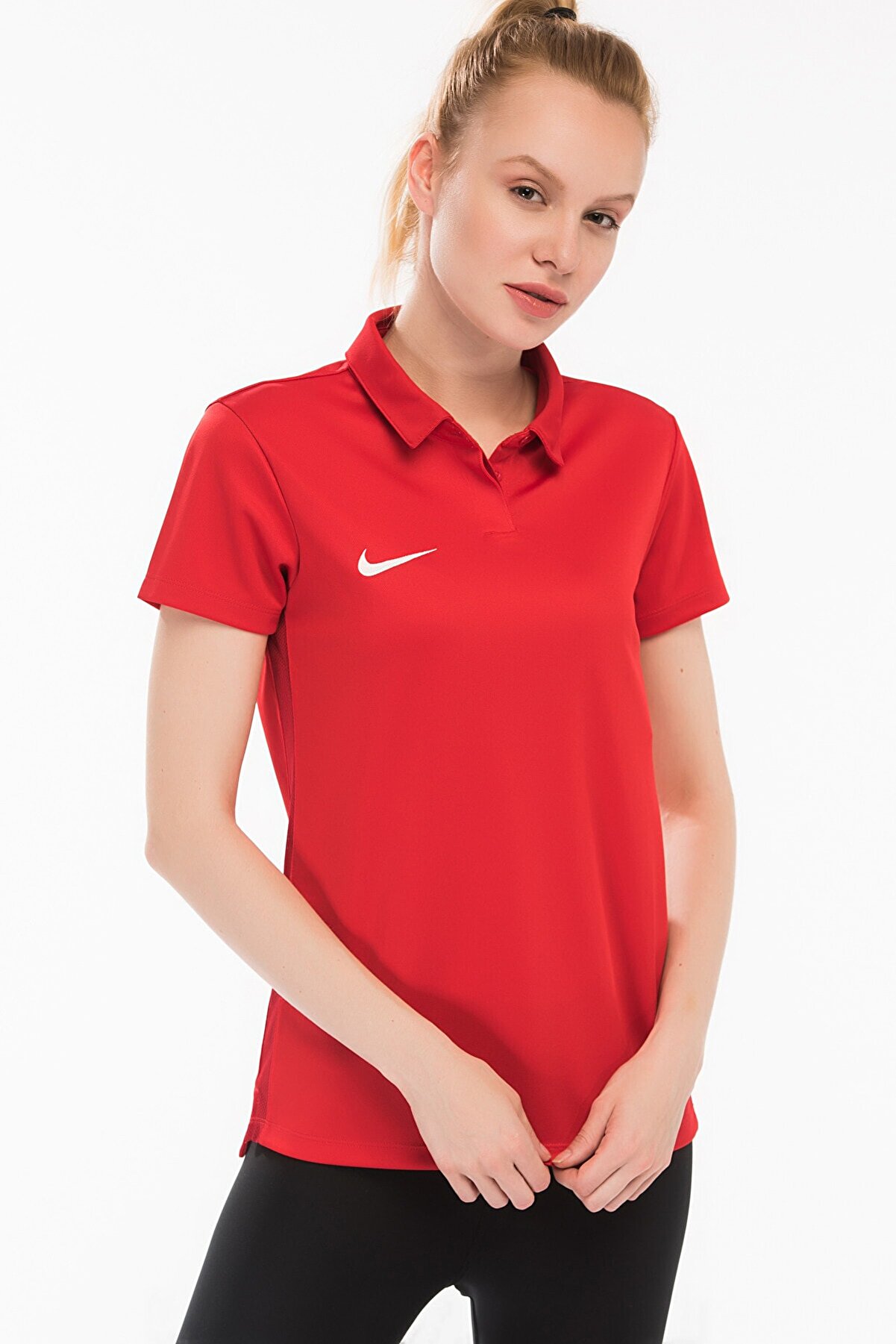 Nike 899986-657 Kadın Polo T-Shirt.