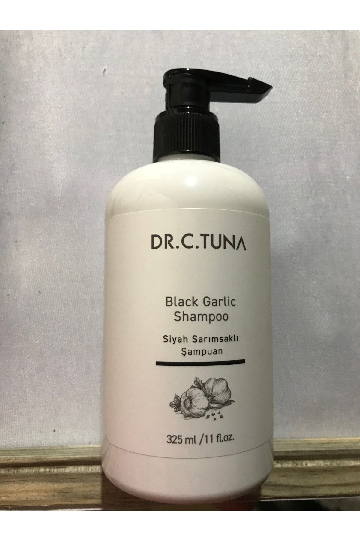 Farmasi Farmasi-farmasi Dr. C.tuna Tüm Saçlar Için Canlandırıcı Siyah Sarımsaklı Şampuan 325 Ml