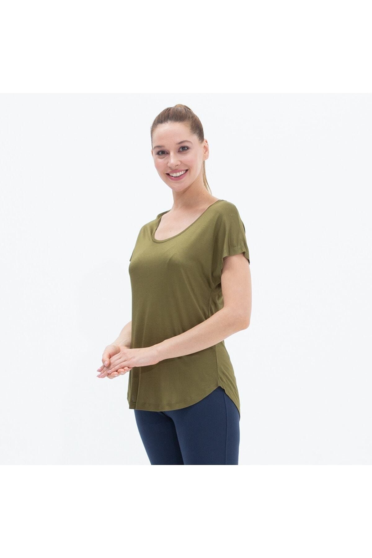 Blackspade Kadın T-shirt Yuvarlak Yaka 6721 - Yeşil