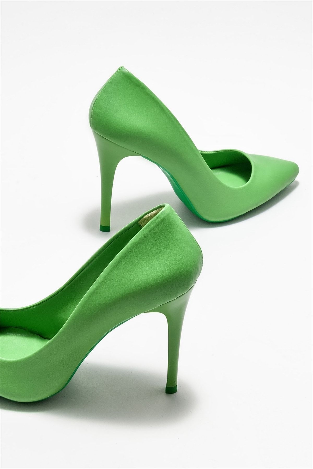Elle Yeşil Kadın Stiletto