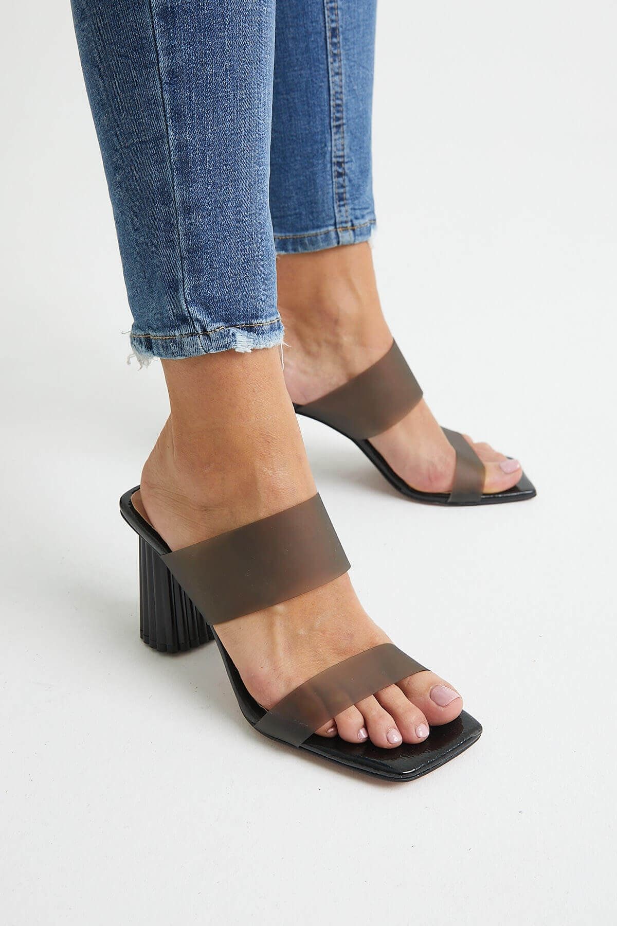 MELSU Logan Kadın Şeffaf Bantlı Topuklu Sandalet Siyah