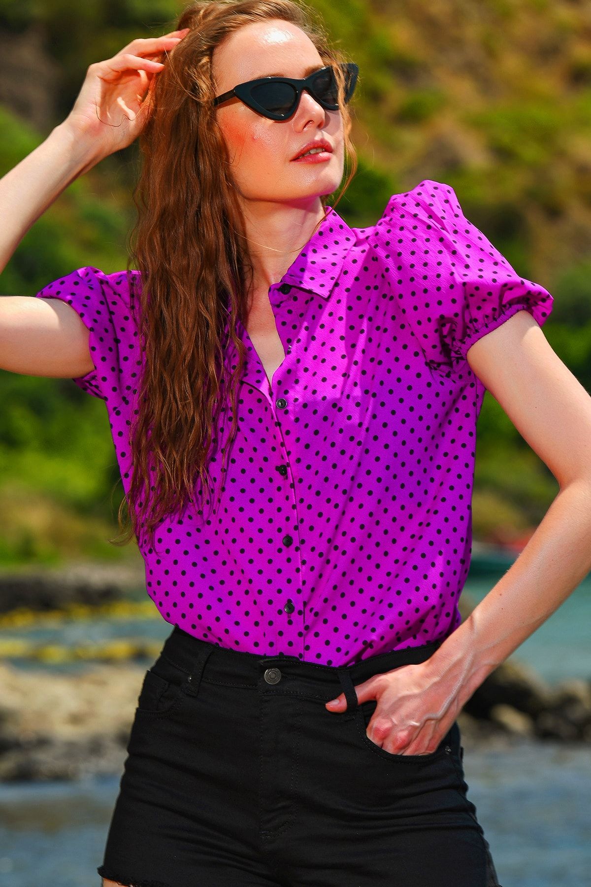 Trend Alaçatı Stili Kadın Violet Prenses Kol Puantiyeli Dokuma Gömlek Dnz-3204