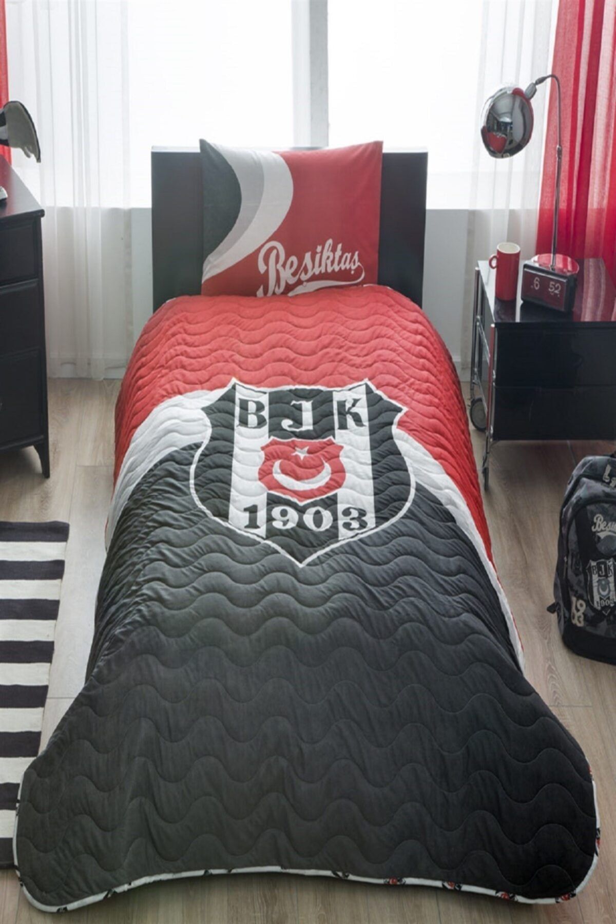 Taç Lisanslı Cpp Yatak Örtüsü Seti Beşiktaş Logo