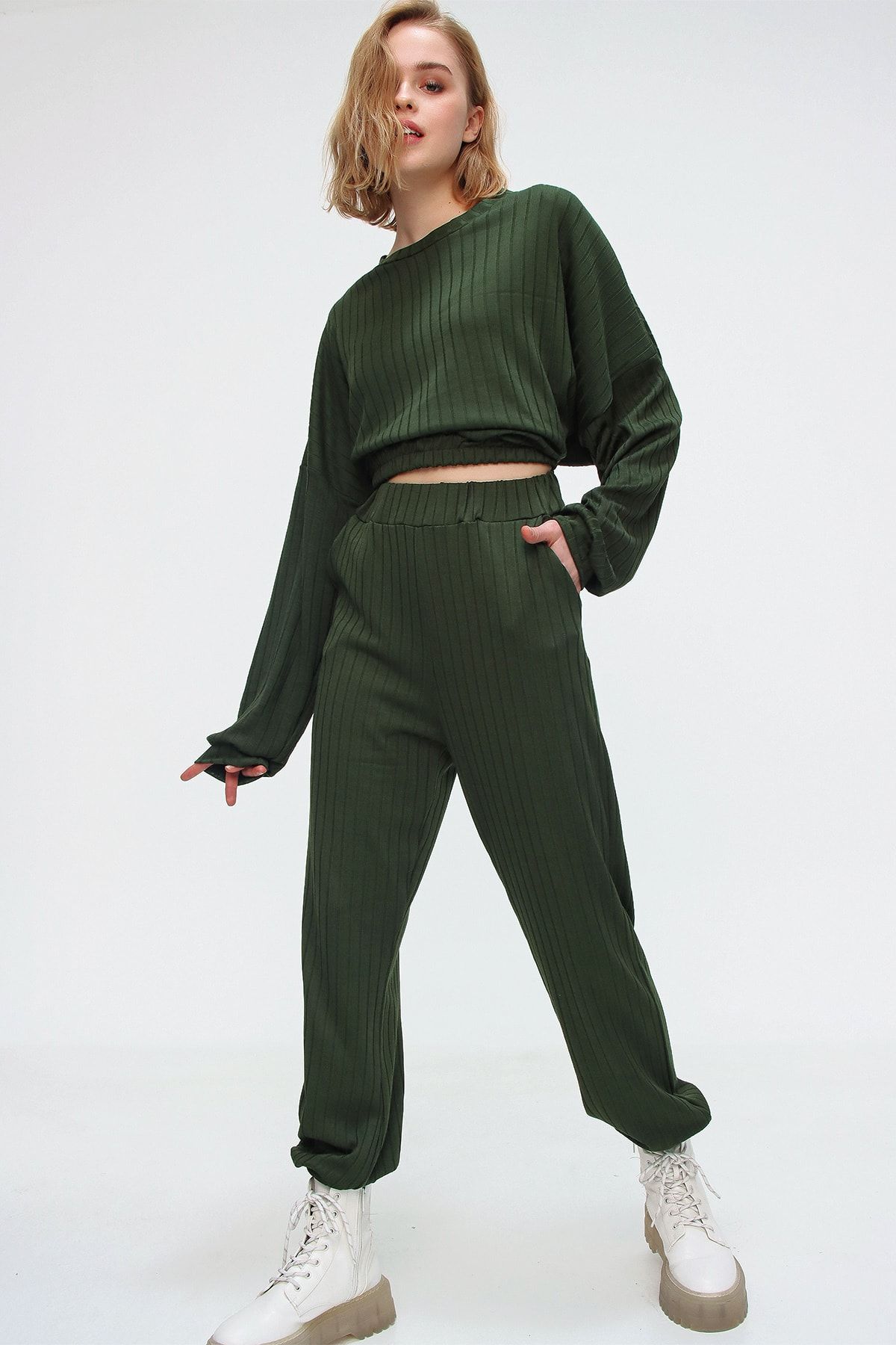 Trend Alaçatı Stili Kadın Yeşil Beli Lastikli Eşofman Takım ALC-507-509-FT