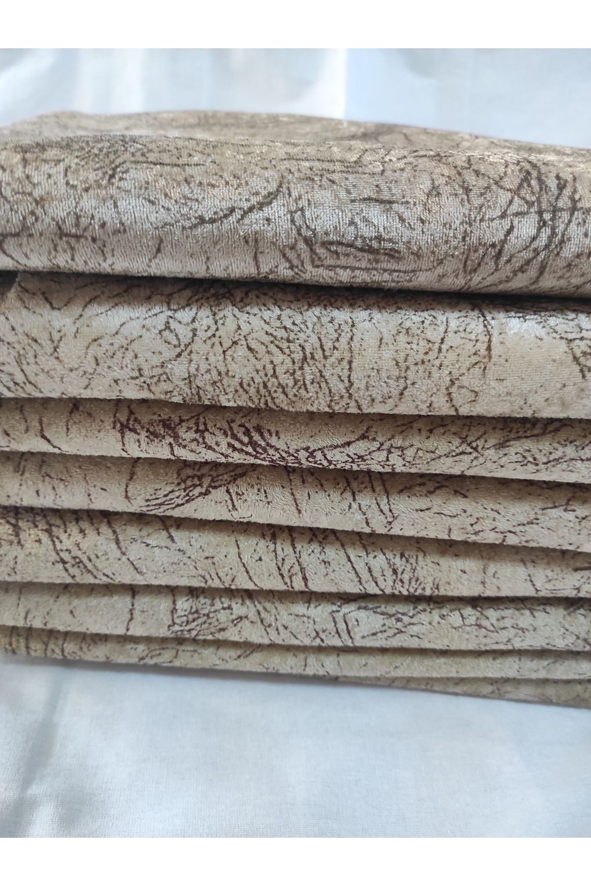 Selçuklu Tekstil Süngerli Koltuk Çekyat Örtüsü Damar Desenli Parlak Sütlü Kahverengi