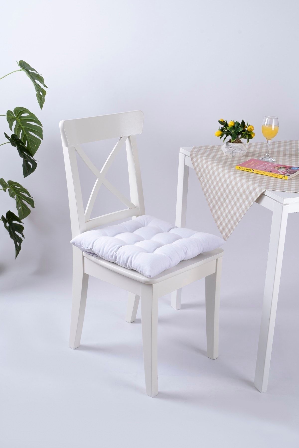 ALTINPAMUK Lüx Pofidik Beyaz Sandalye Minderi Özel 9 Dikişli Bağcıklı