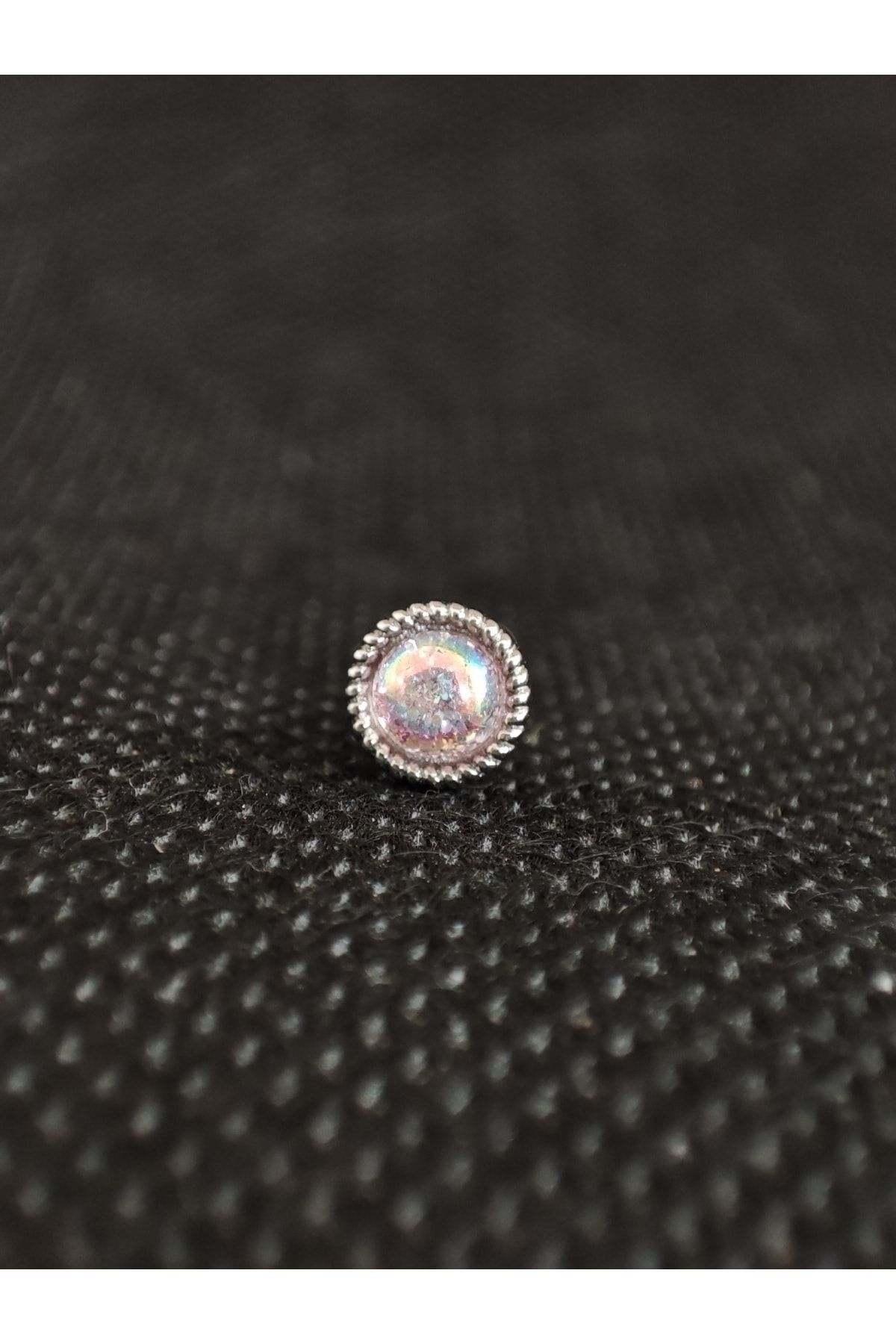 Cerrahi Çelik Zirkon Taşlı Alerji Yapmaz Kıkırdak Ve Tragus Için Uygundur.