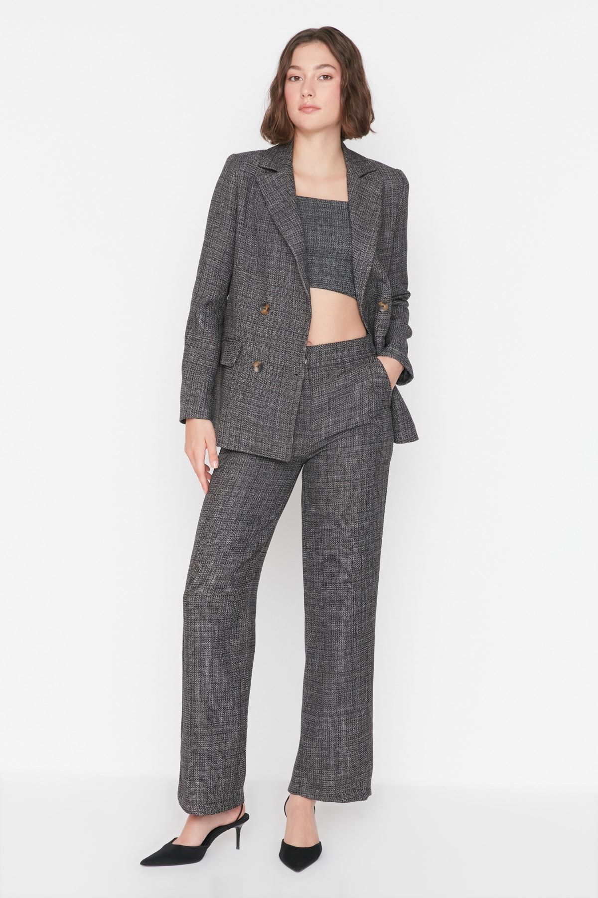 TRENDYOLMİLLA Siyah Yüksek Bel Pantolon TWOAW23PL00048