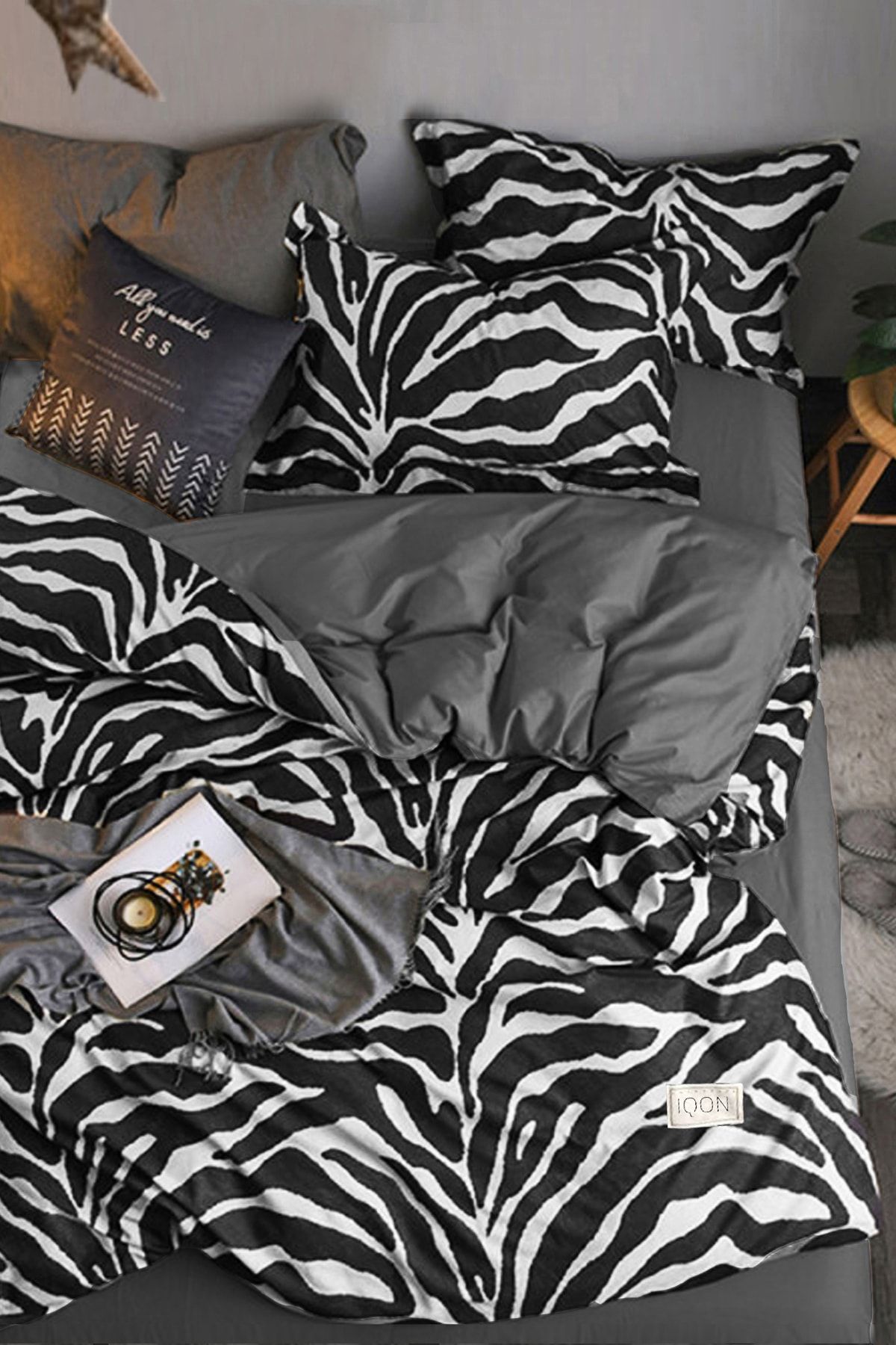 İQON Lastikli Çarşaflı Nevresim Takımı Tek Kişilik Zebra Siyah Beyaz