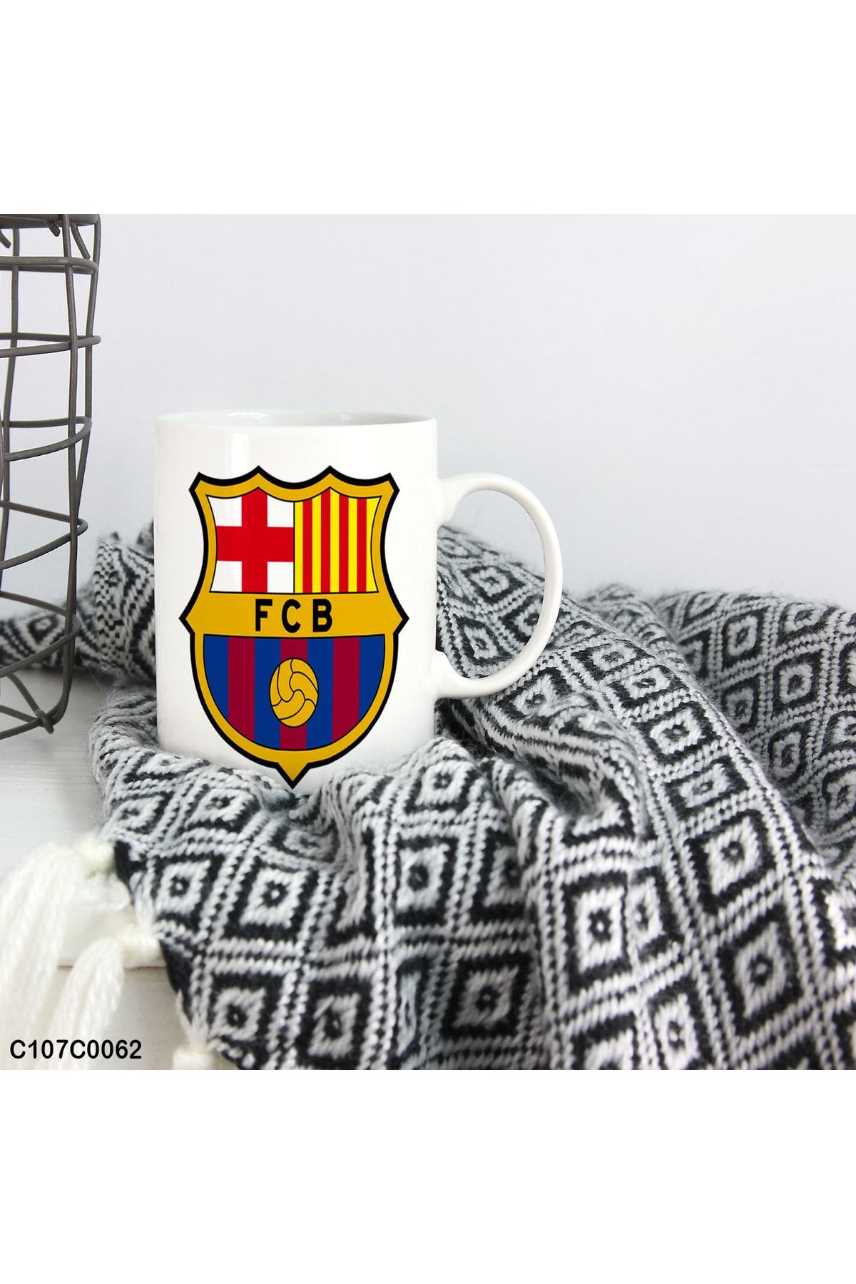 A2ZTR Porselen Seramik Beyaz Barcelona Sembollü Saplı Kupa Bardak