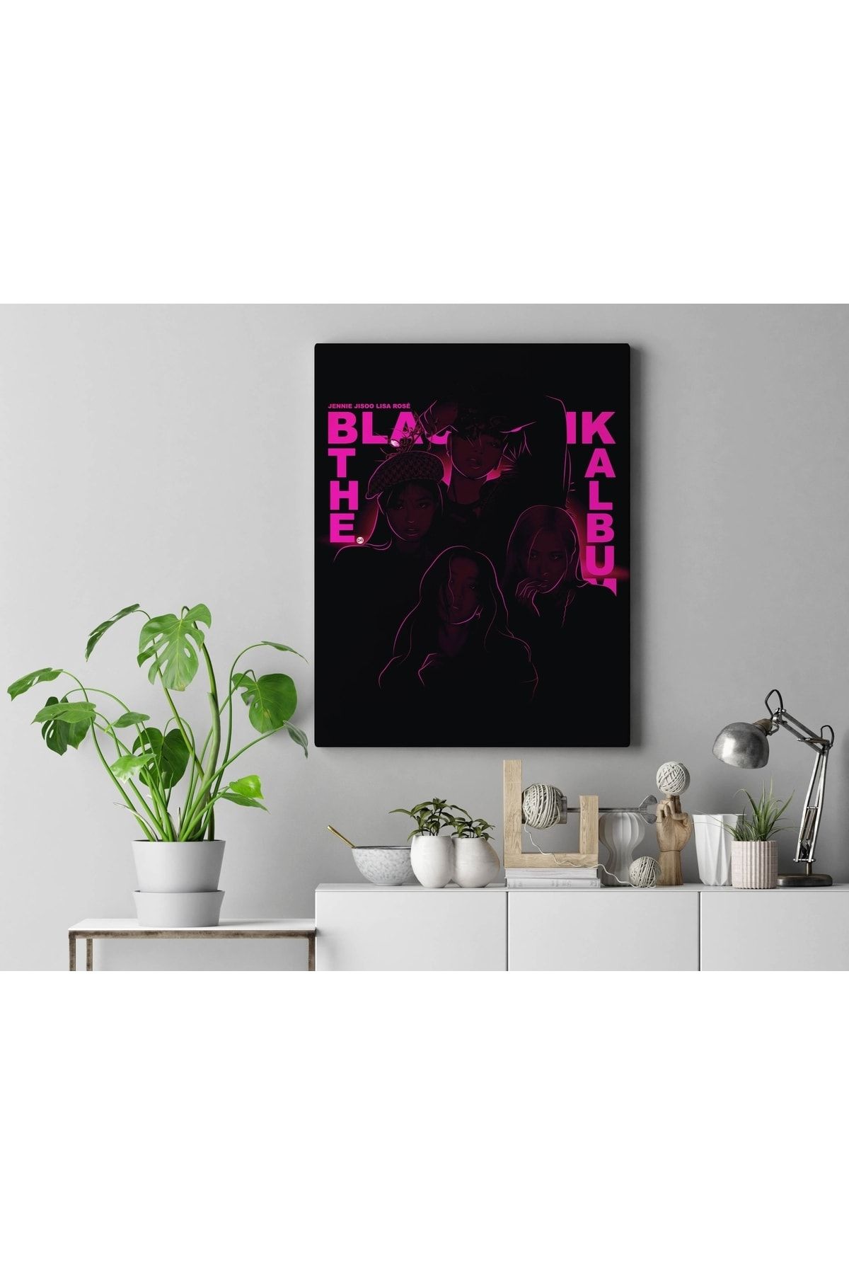Saturn Black Pink Kanvas Tablo 40x55cm