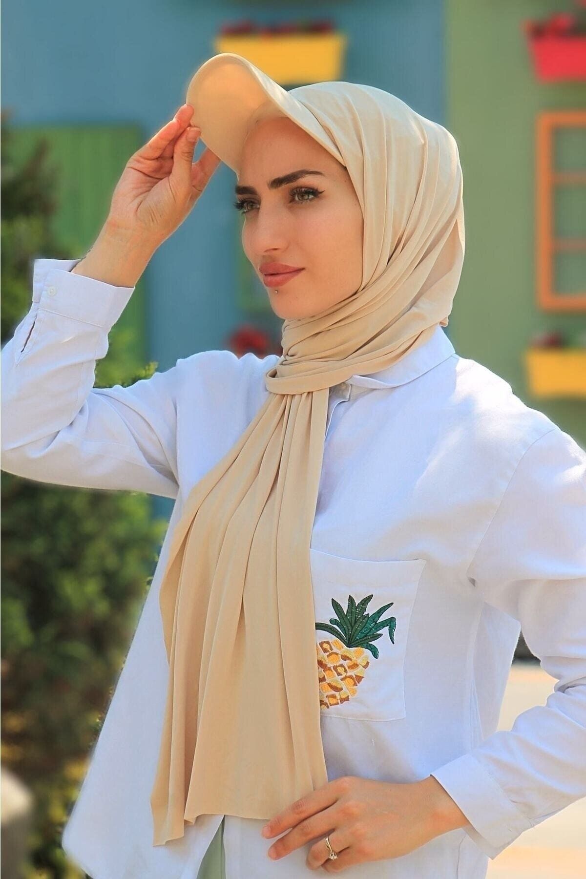 Kardelen Şapkalı Boneli Hazır Şal Hijab Bej