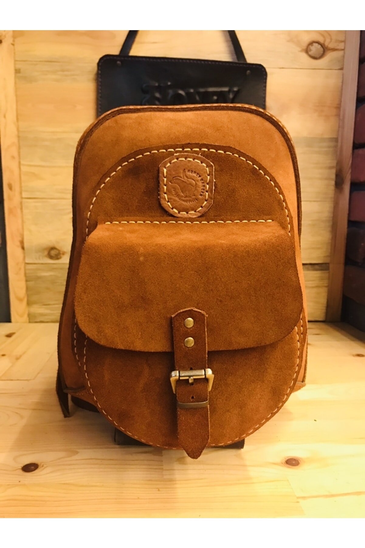 Honey Badger Leather El Yapımı Deri Bayan Sırt Çantası (leather