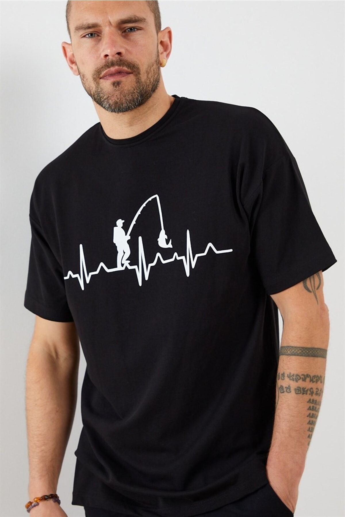 Densmood Balıkçı Resim Detaylı Kısa Kollu T-shirt
