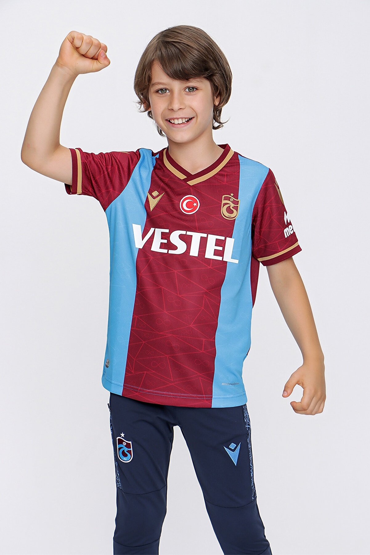 Trabzonspor Macron Şampiyonluk Forma Parçalı Çocuk