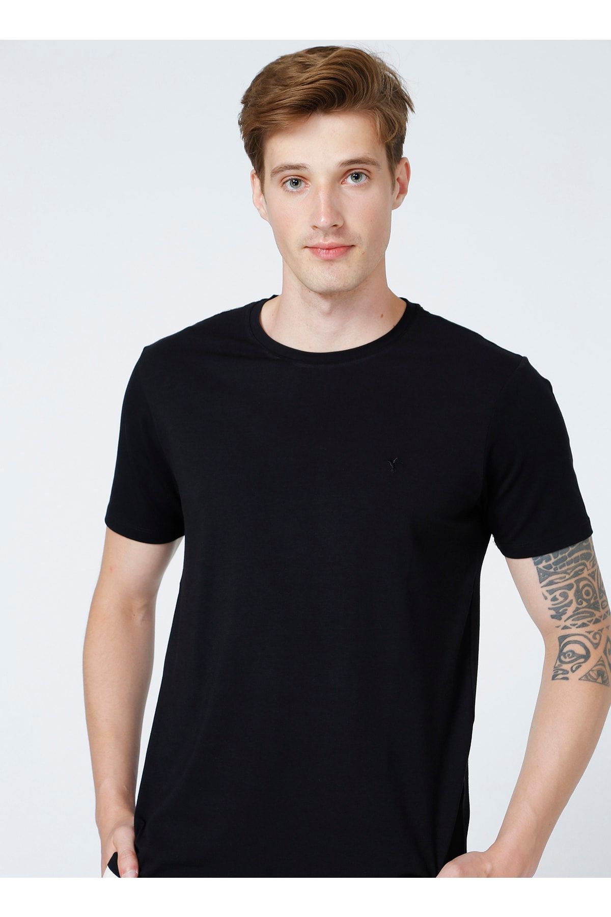 Fabrika O Yaka Basic Düz Siyah Erkek T-shirt - Romeoy