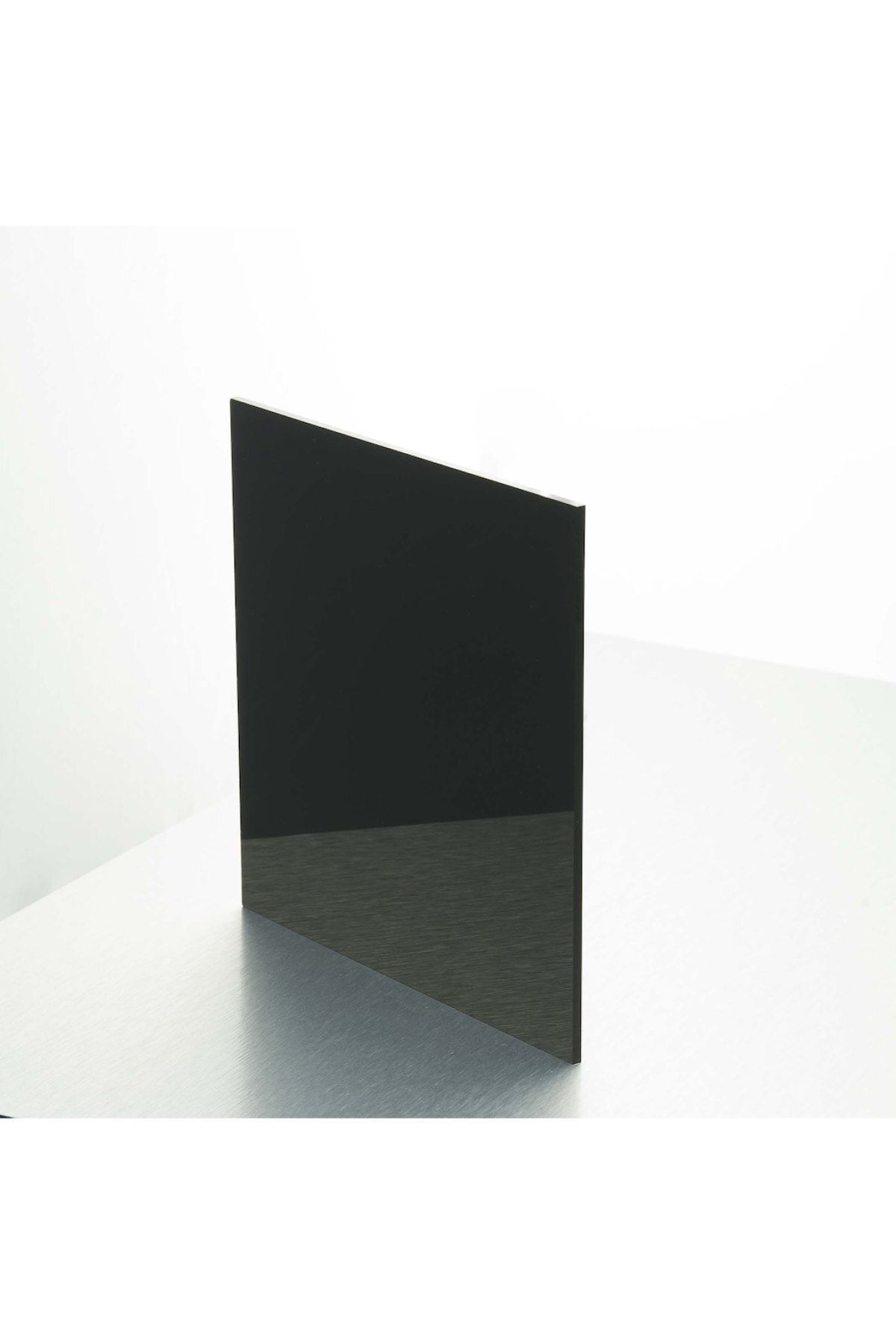 Işık Plastik 2.8 - 3mm Siyah Pleksi Pleksiglas Levha | Tüm Ebatlar