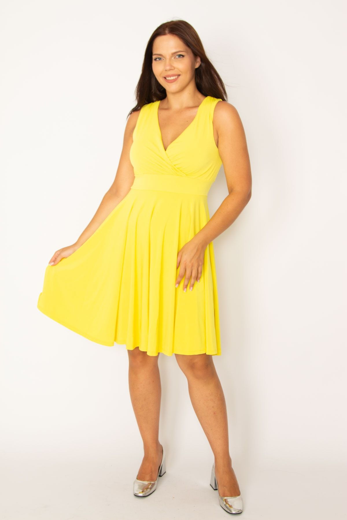Şans Kadın Büyük Beden Sarı Anvelop Yakalı Arka Bel Lastik Detaylı Elbise 65n25750