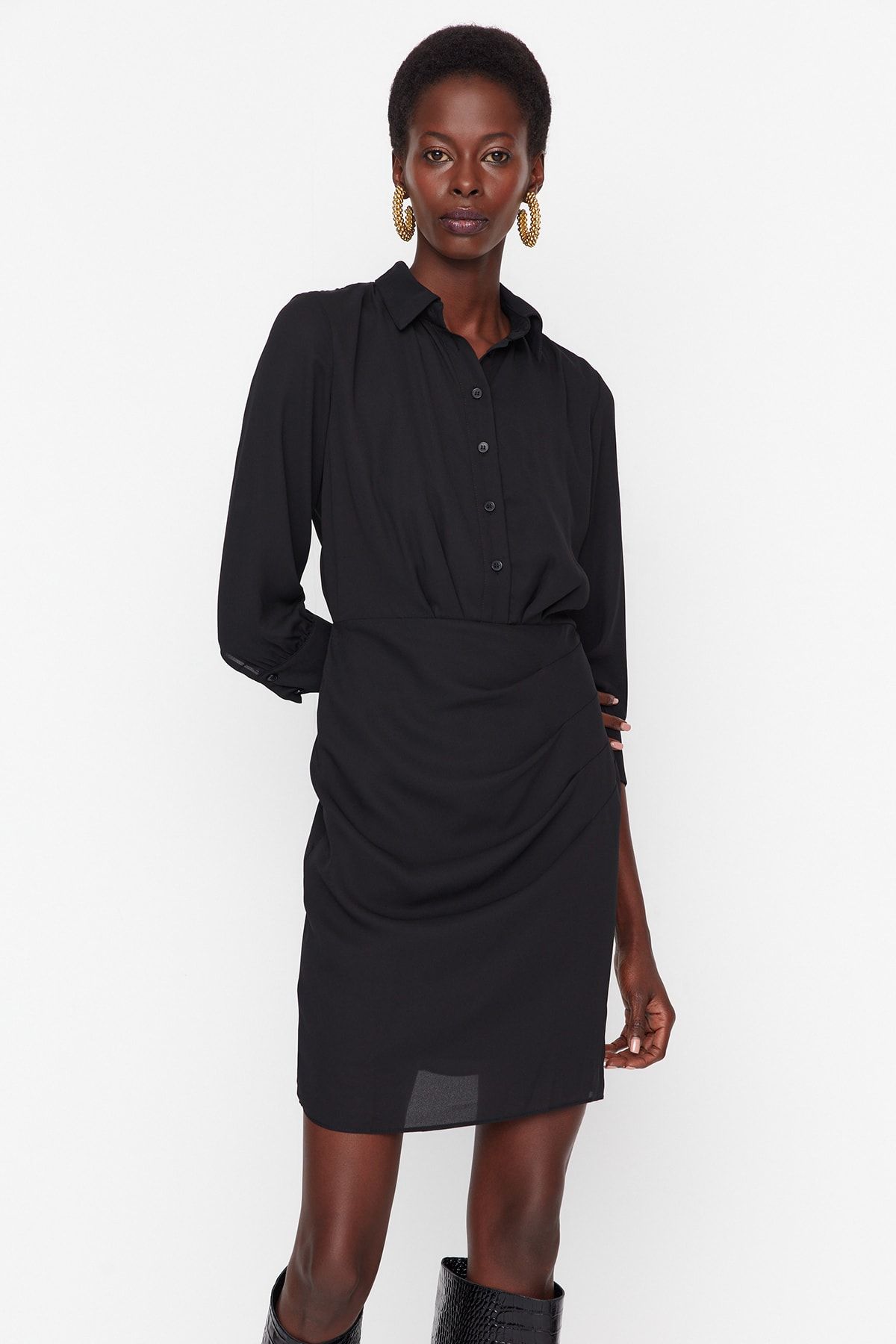 TRENDYOLMİLLA Siyah Gömlek Yaka Dokuma Elbise  TWOAW22EL0218
