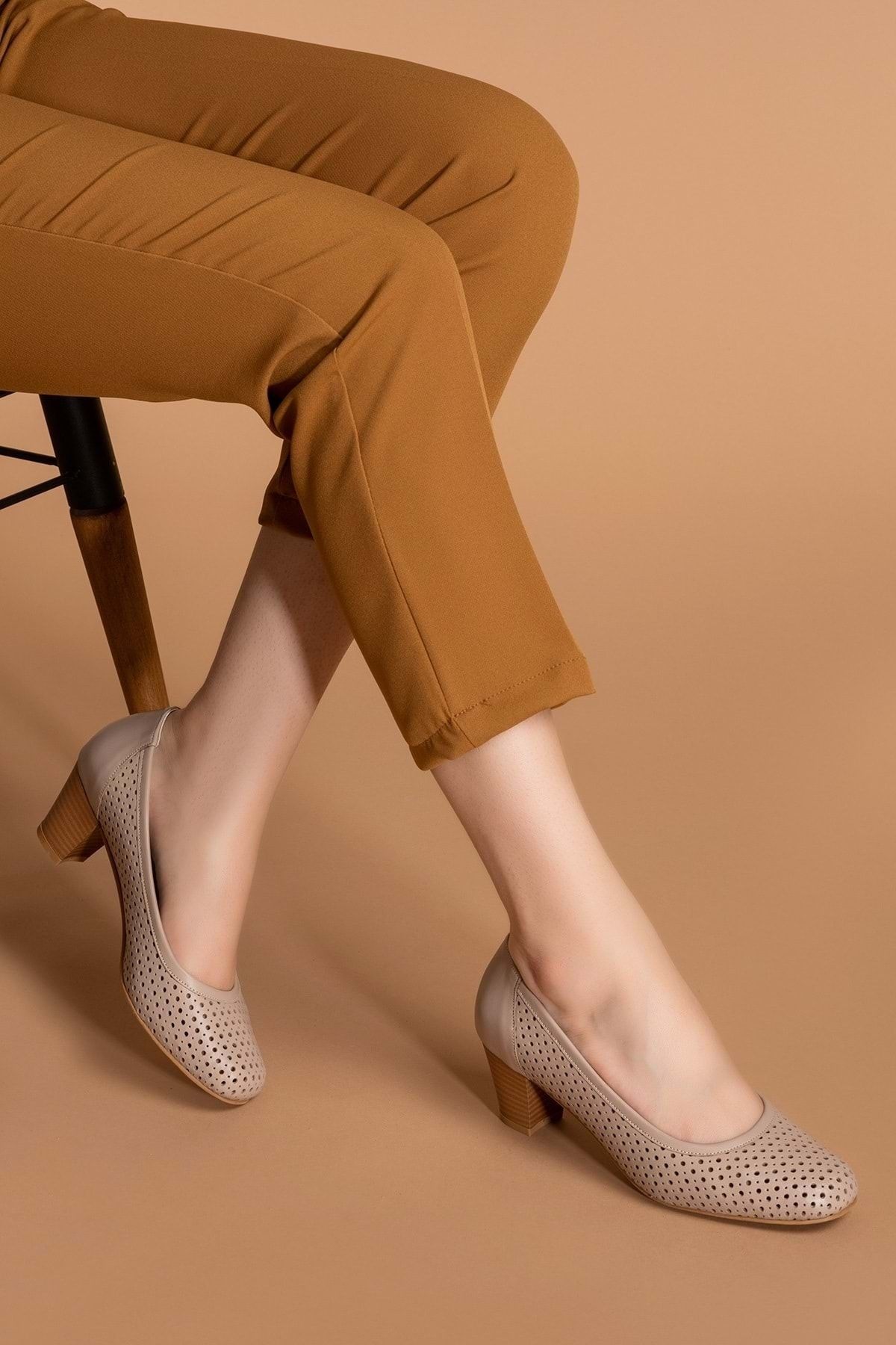 Gondol Kadın Vizon Hakiki Deri Klasik Topuklu Ayakkabı