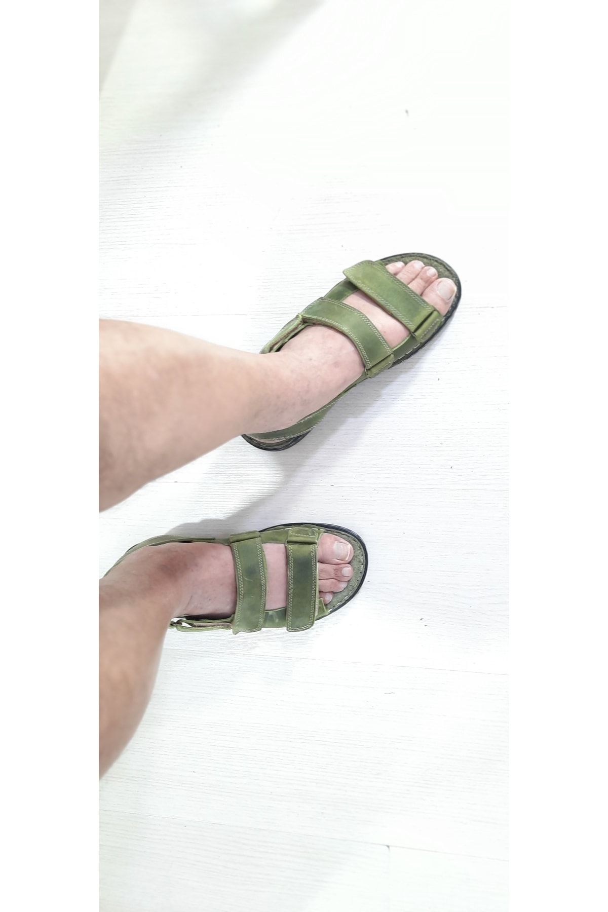 KAPAR Hakiki Dana Derisinden Üç Cırtlı Haki Renk Sandalet