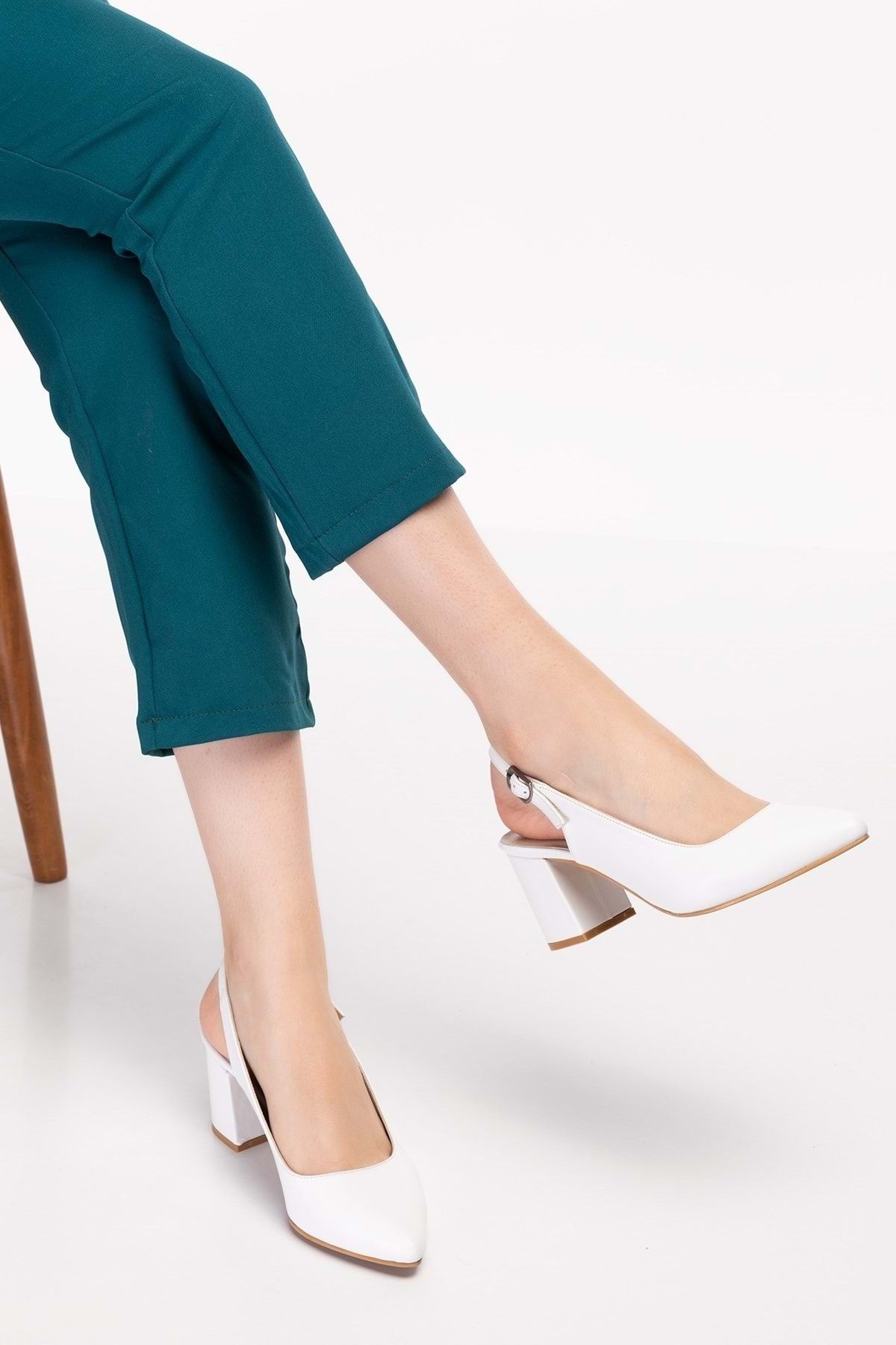 Gondol Kadın Hakiki Deri Klasik Topuklu Ayakkabı Şhn.0034 - Beyaz - 38