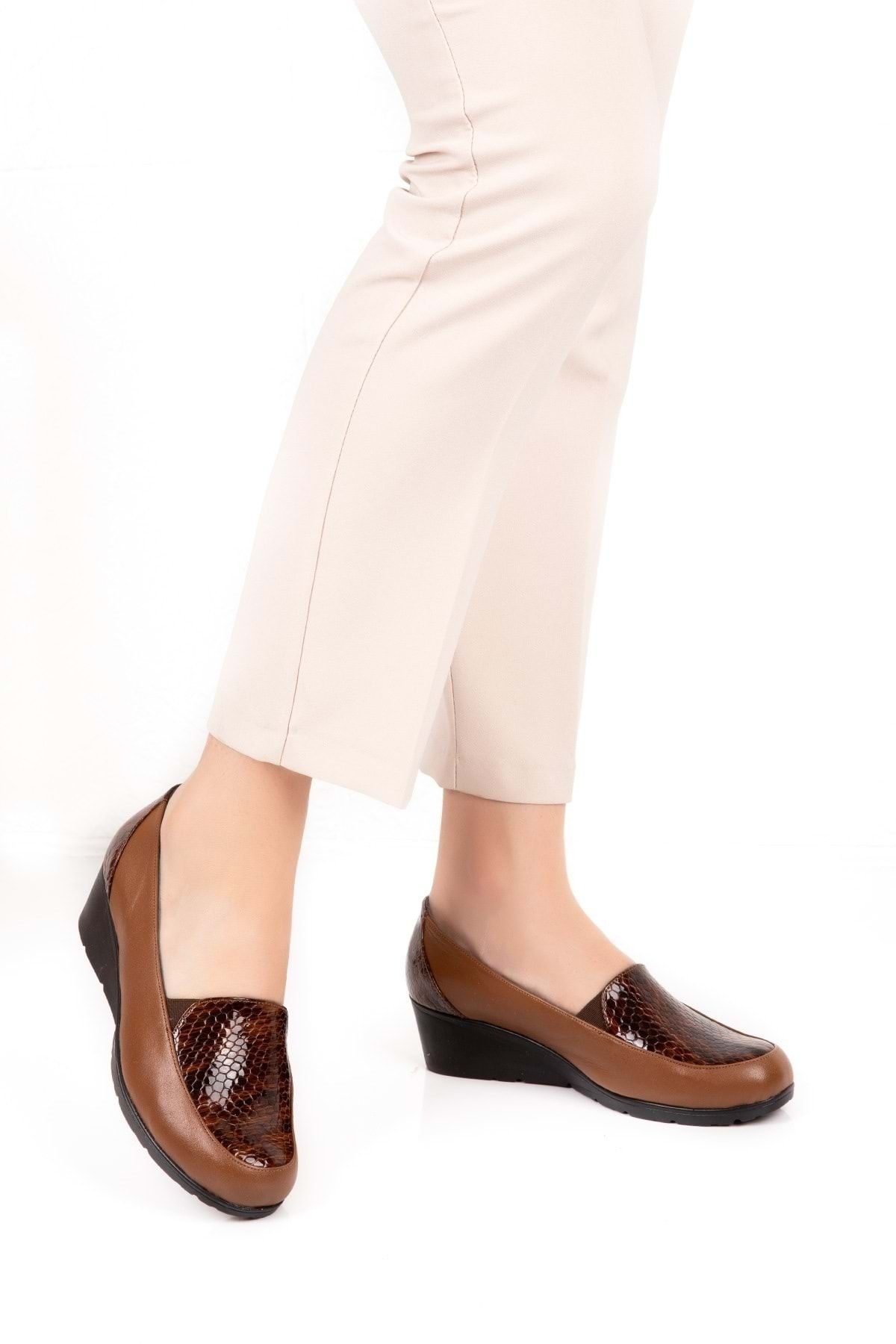 Gondol Kadın Kahve Petek Hakiki Deri Ortopedik Taban Ayakkabı