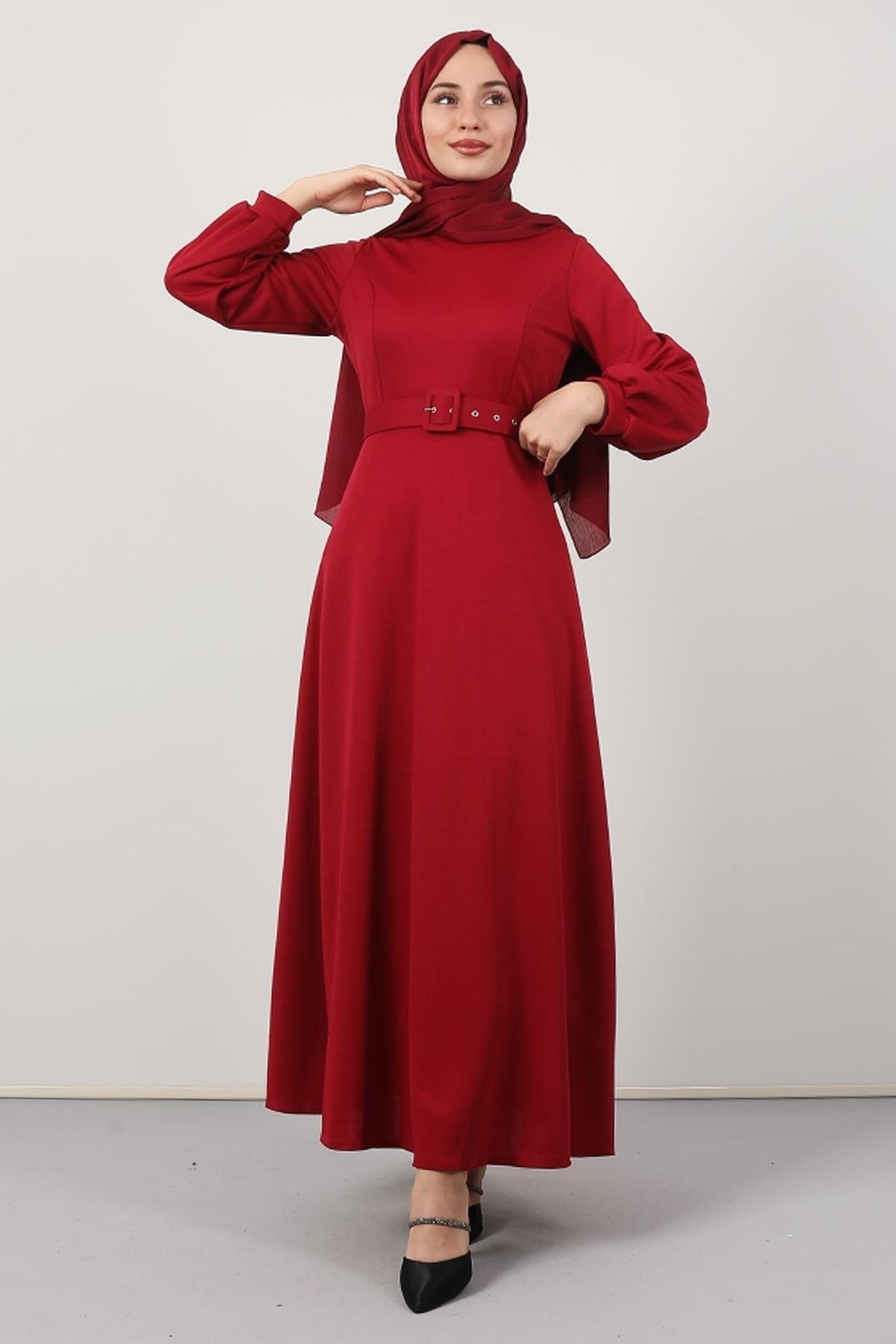 Giza Giyim Kemerli Kloş Tesettür Elbise Koyu Kırmızı