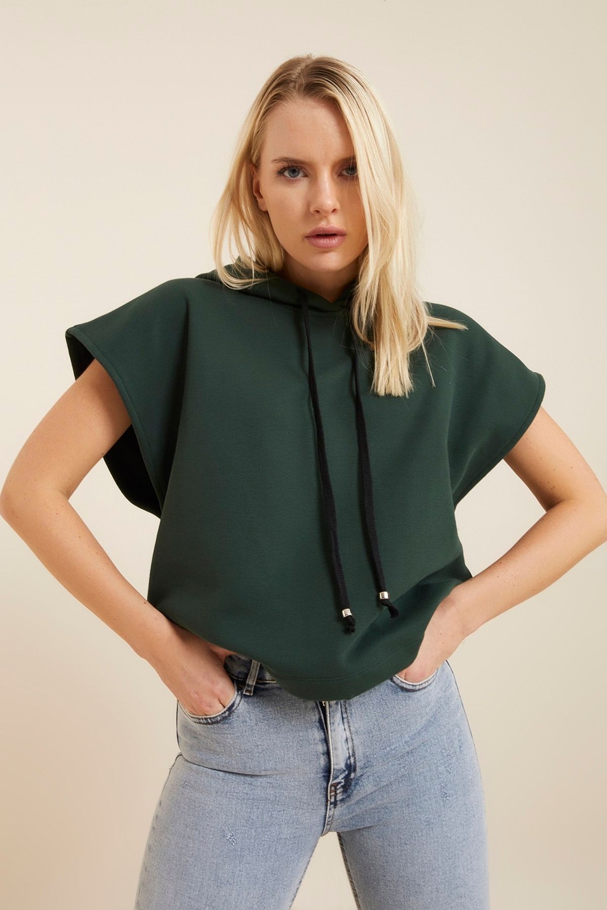 Hanna's Kadın Koyu Yeşil Kapüşonlu Kolsuz Sweatshirt