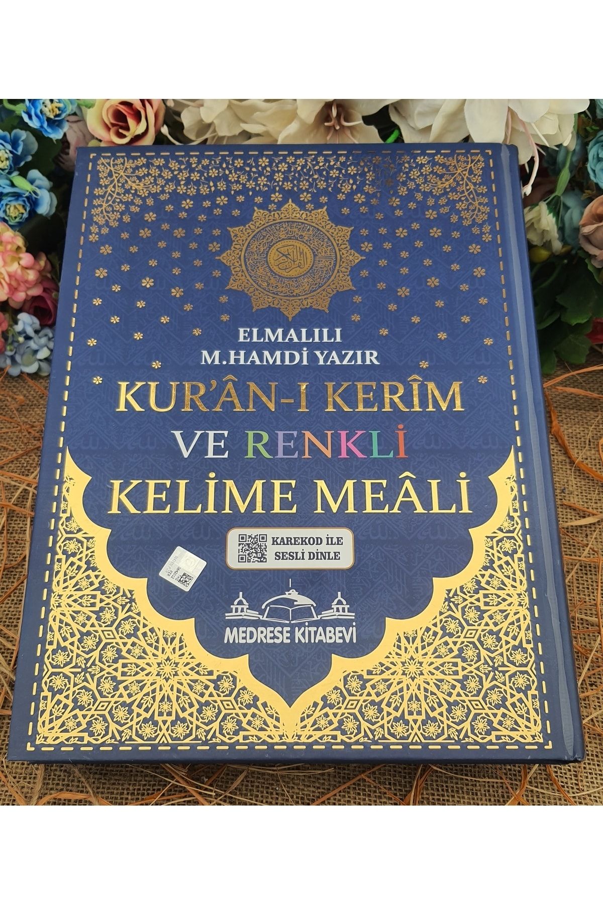 Medrese Yayınları Kuranı Kerim 8 Özellikli Türkçe Satırarası Kelime Meali Cami Boy 25x34 Lacivert Renk Sesli Dinleme