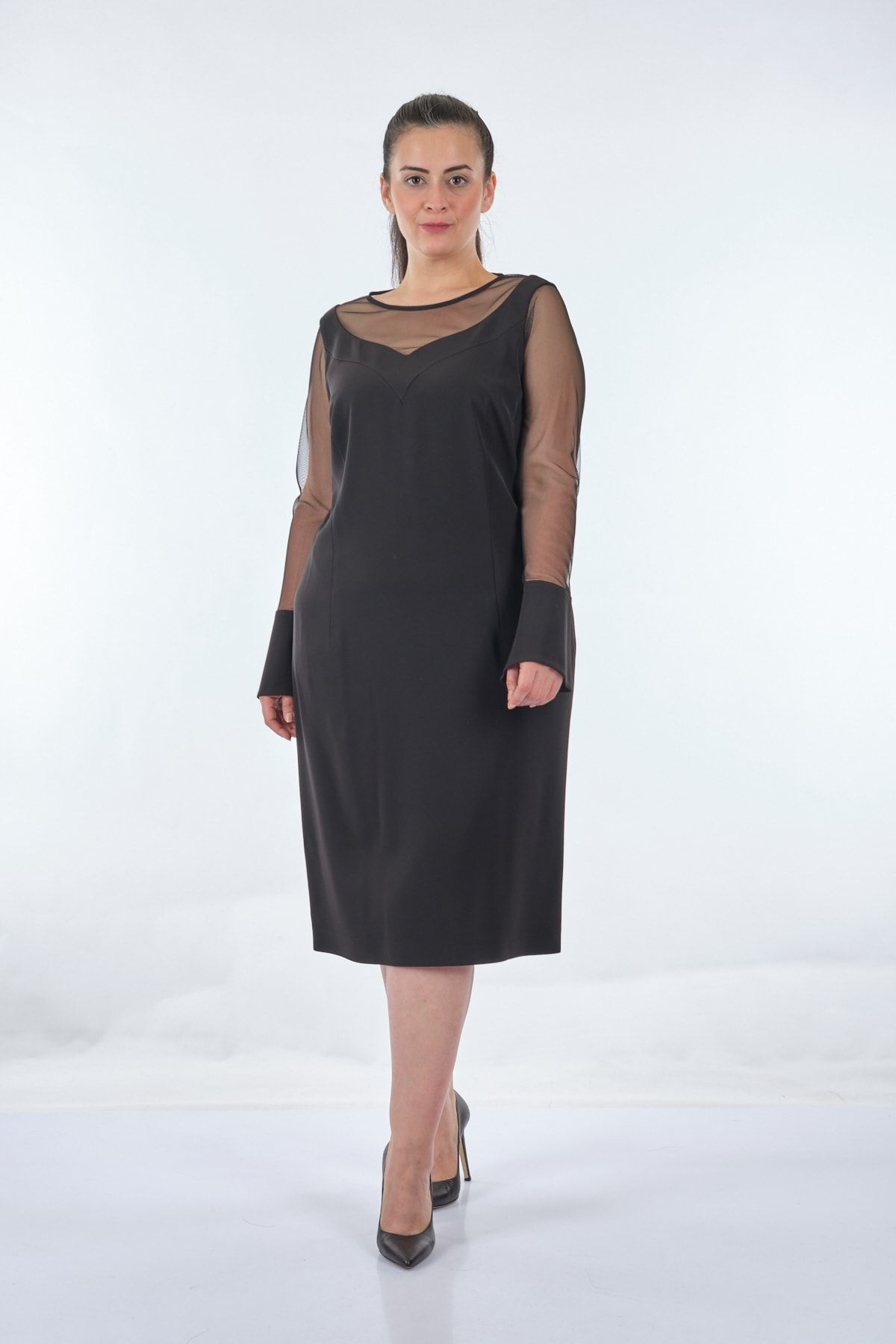 Ekol Yuvarlak Yaka Büyük Beden Tül Detaylı Uzun Kollu Siyah Kadın Elbise 22204507